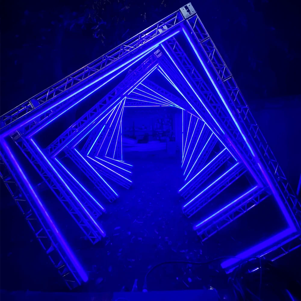Túnel de molduras quadradas de LED azul